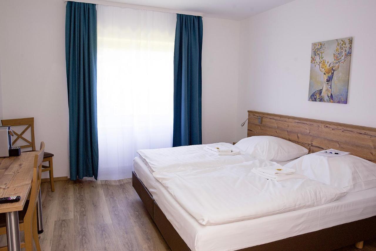 Keller Hoehe Bed & Breakfast Andernach Dış mekan fotoğraf