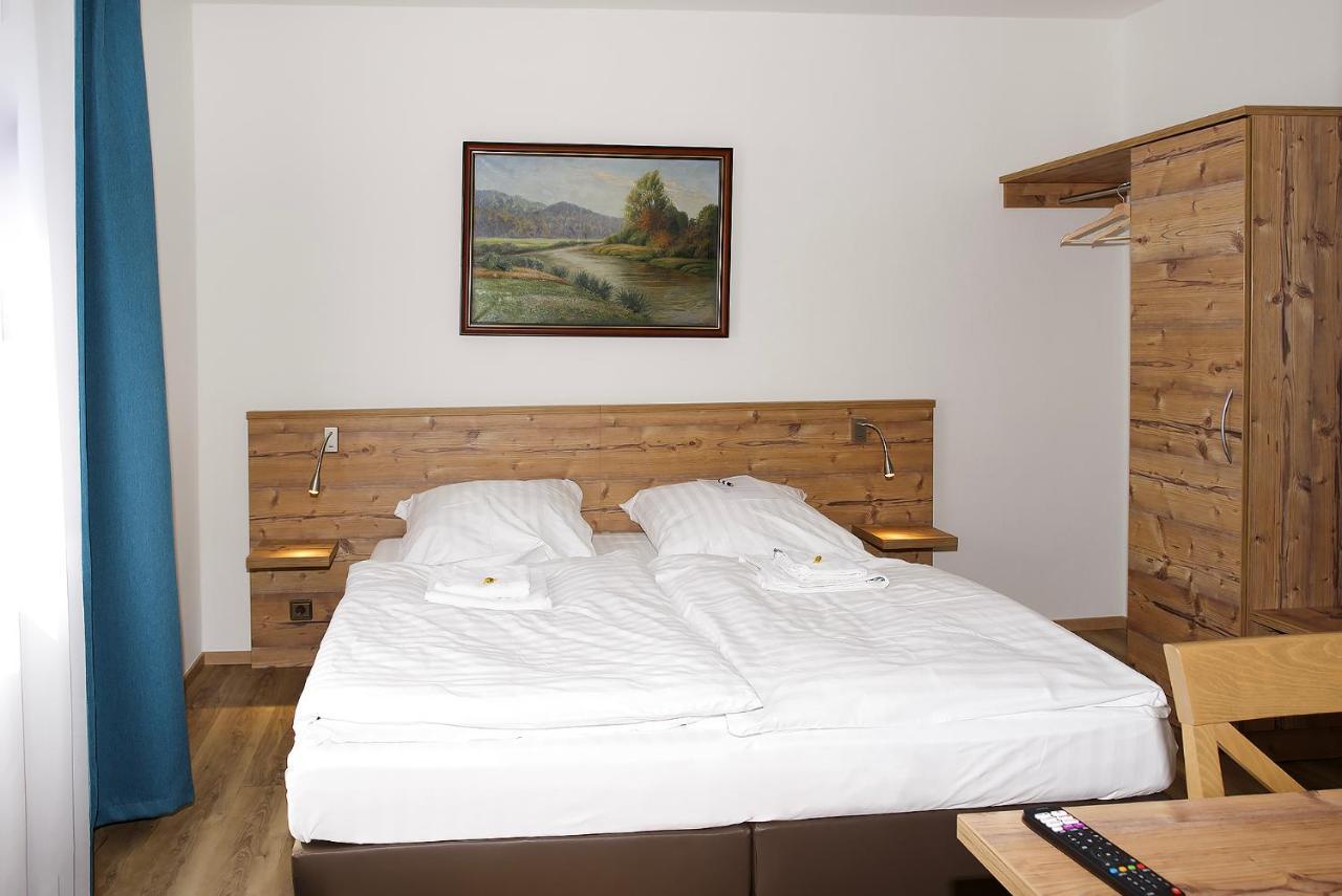 Keller Hoehe Bed & Breakfast Andernach Dış mekan fotoğraf